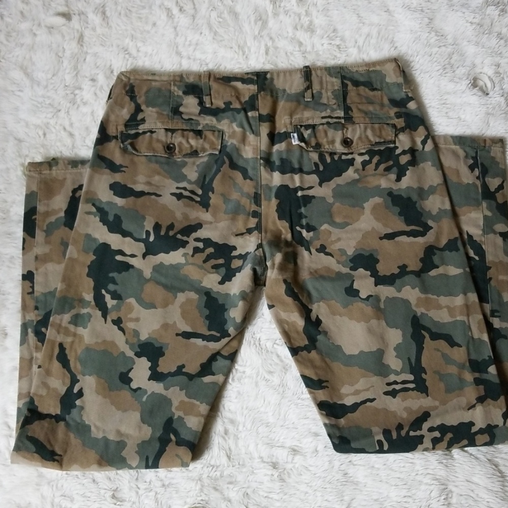 Levis Camu Jean's Sz 33x30 Mens - Picture 6 of 8